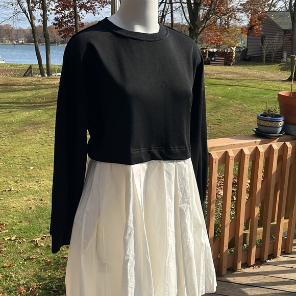 NWT Pretty Garden adorable loose pleated dress S-M - Picture 4 of 12